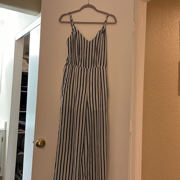 Romper - Picture 4 of 5